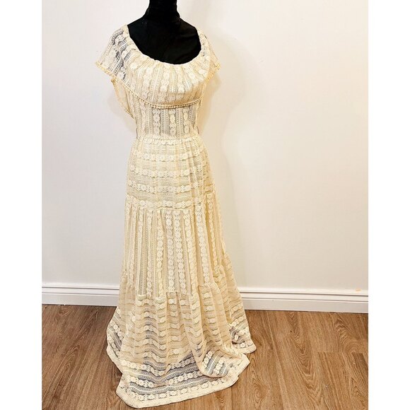 Vintage 1970s Rare Algo-Ettes Off-The-Shoulder Cream Floral Lace Wedding Dress - Picture 1 of 11